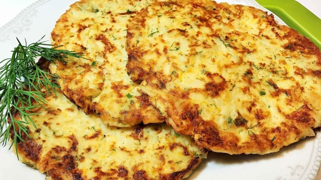 Самые простые и вкусные лепешки из картошки: когда холодильник уже практически пуст