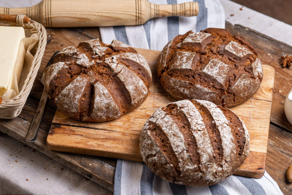 Как я готовлю вкусный хлеб за 5 минут в день без дрожжей: в магазине не покупаю больше (+ выпечка)