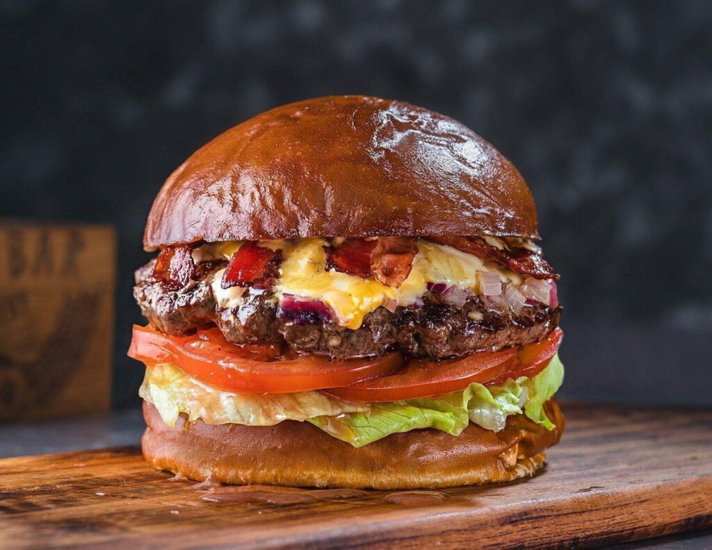 Бургер из говядины, рецепт говяжьего бургера