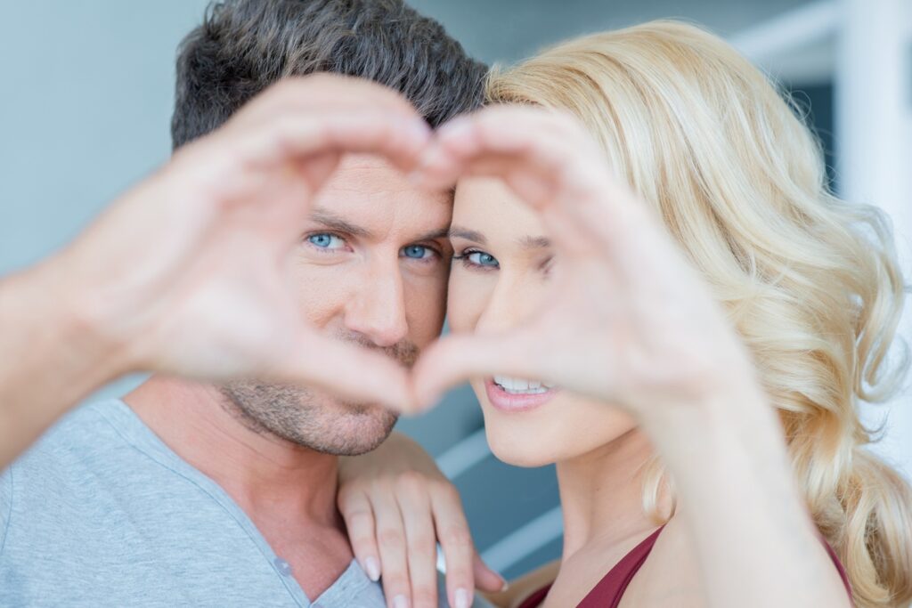 Сексуальный рассинхрон: почему мужчины возбуждаются утром, а женщины глубоко вечером?