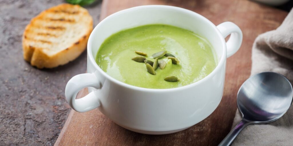 Крем-суп с кабачками и рикоттой: как правильно приготовить блюдо