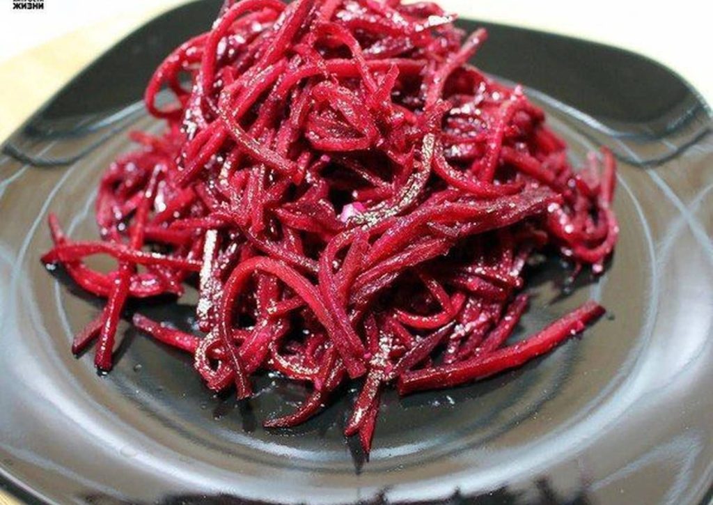 Свекла по-корейски: пикантная закуска с пользой для здоровья