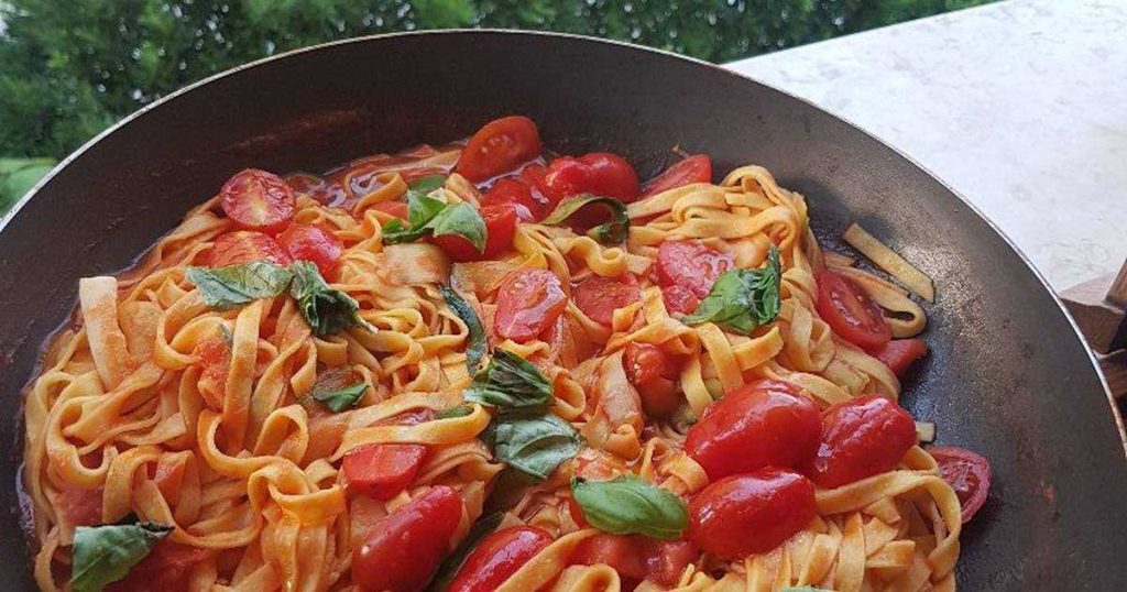 Паста с болгарским перцем и помидорами: яркий рецепт с итальянским акцентом