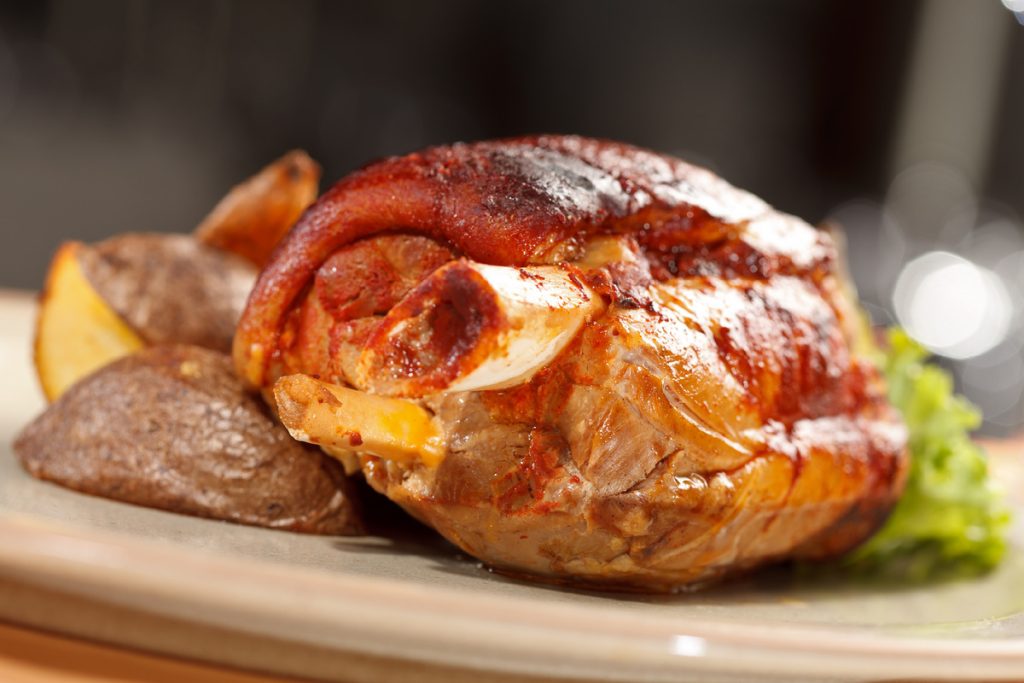 Картошка с индейкой: сытное блюдо для всей семьи