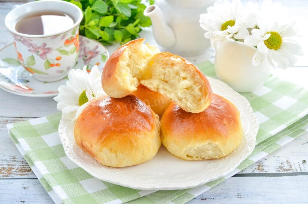 Венские булочки — ароматная классика с хрустящей корочкой