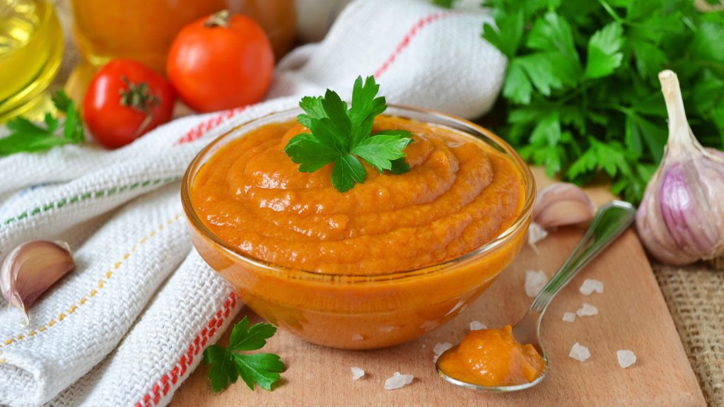 Нашла рецепт икры кабачковой: точь-в-точь как продавалась в магазинах в далекие советские годы (в прошлую зиму нам 20 банок не хватило)