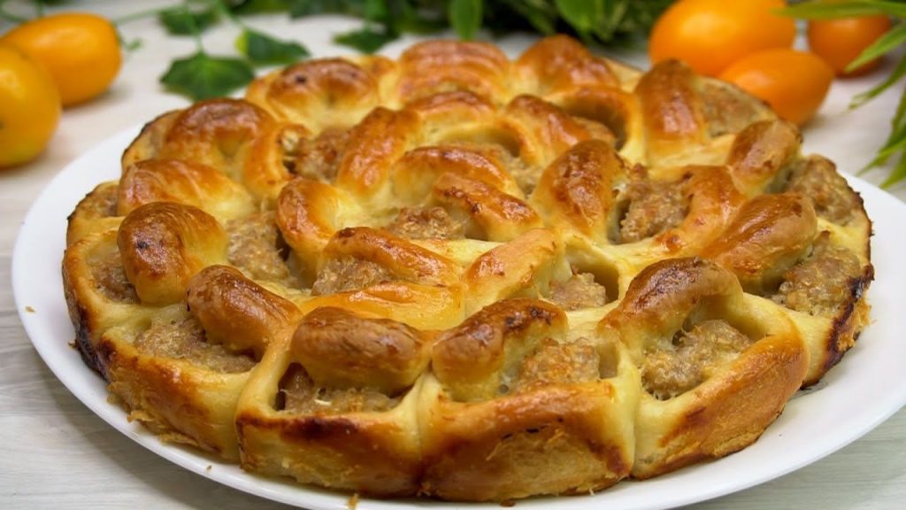 Мой любимый мясной разборник. Пирог &#171;Беляш&#187;