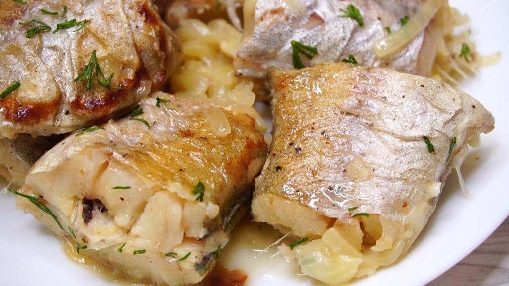 Ужин за 15 минут. Сочный Минтай на сковороде со сливочным вкусом! Этот вариант не хлопотного блюда готовь хоть каждый день.