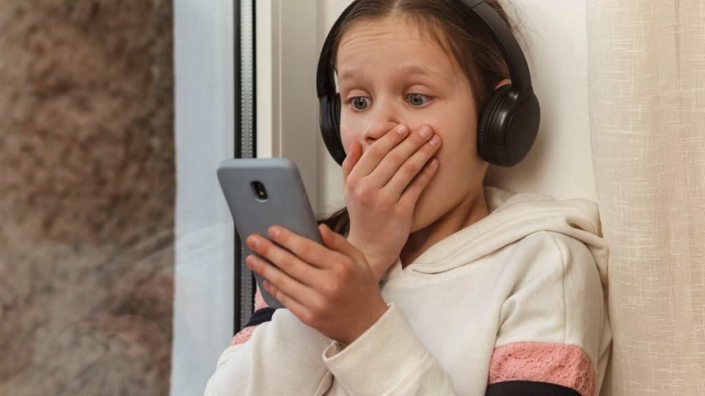 У ребенка косоглазие: как помочь ему психологически адаптироваться?