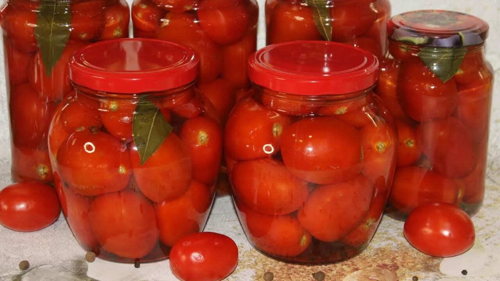 Помидоры на зиму &#171;Сладкие&#187;, рассол выпивается быстрее чем съедаются помидоры
