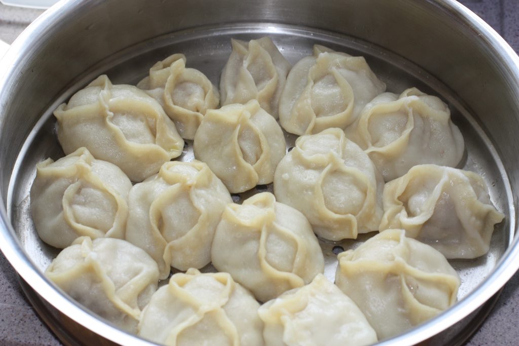 Правильные манты с бараниной!