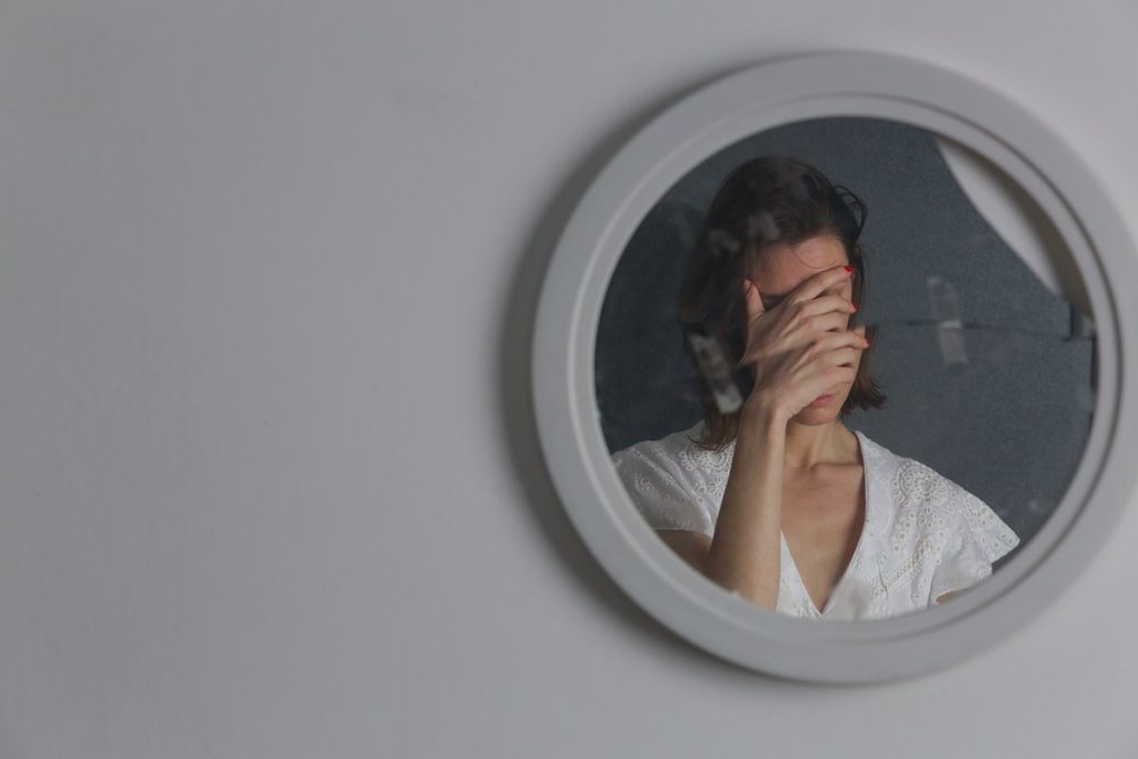 Когда психолог не справится: 7 ситуаций, требующих помощи психиатра