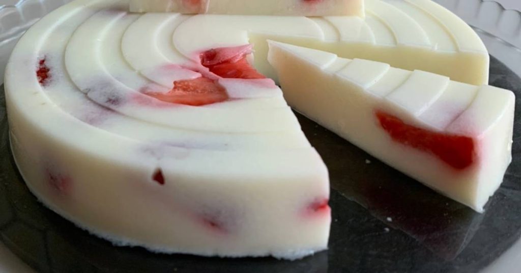 Десерт с агар-агаром без выпечки