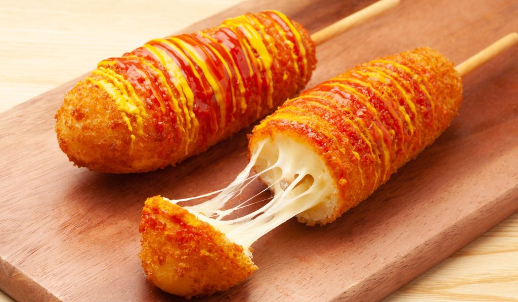 Как легко приготовить корн-доги?